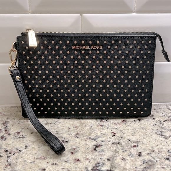 Michael Kors Black Laser Cut Wristlet Clutch NWT in Box - Picture 1 of 12